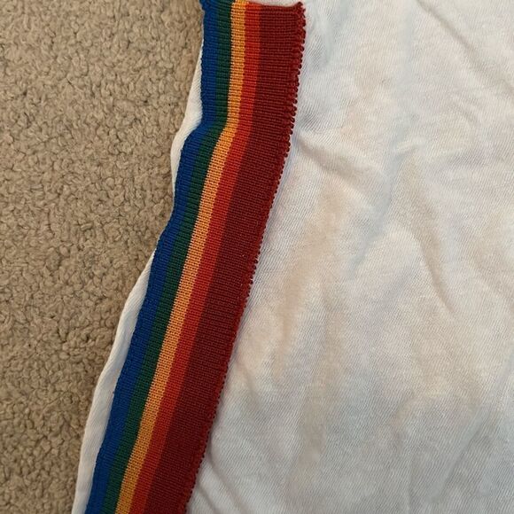 Monrow Rainbow tee XS 🌈 - Picture 3 of 4